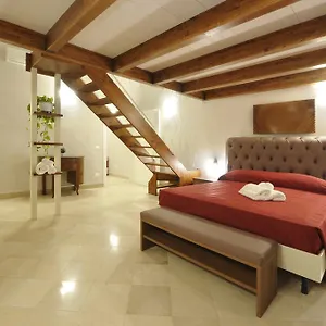 Palazzo Massari 2* Lecce