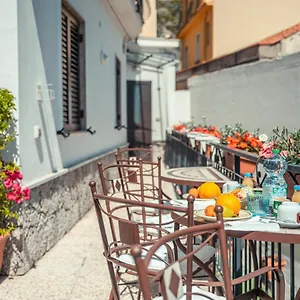 Bed & Breakfast Elegant R&b Floridia