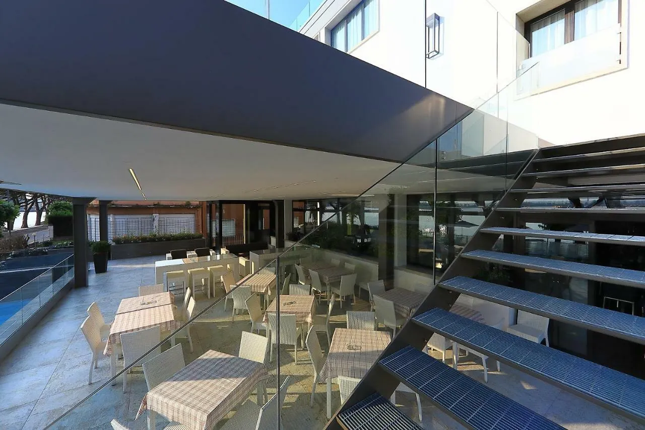 Hotel San Marco بسكييرا ديل غاردا