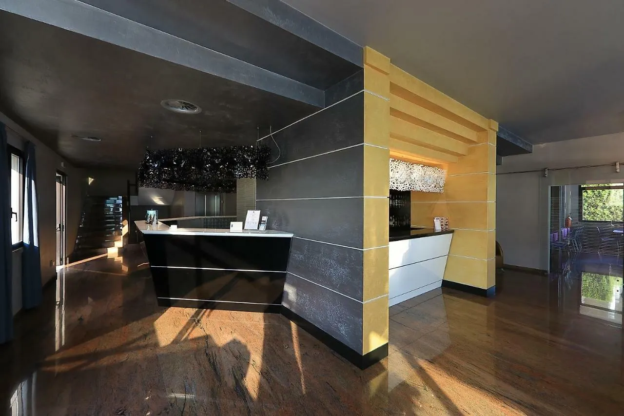 Hotel San Marco بسكييرا ديل غاردا