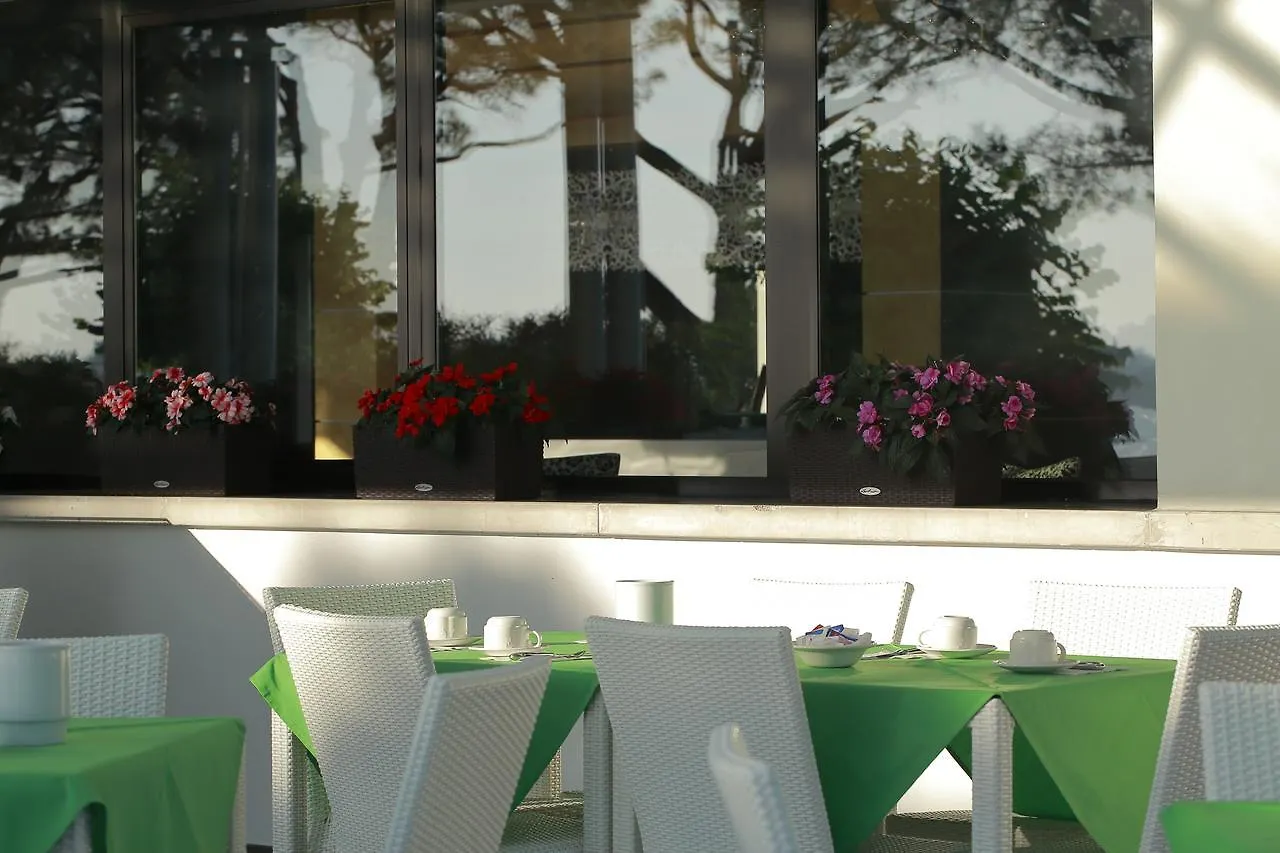 Hotel San Marco Peschiera del Garda Itálie
