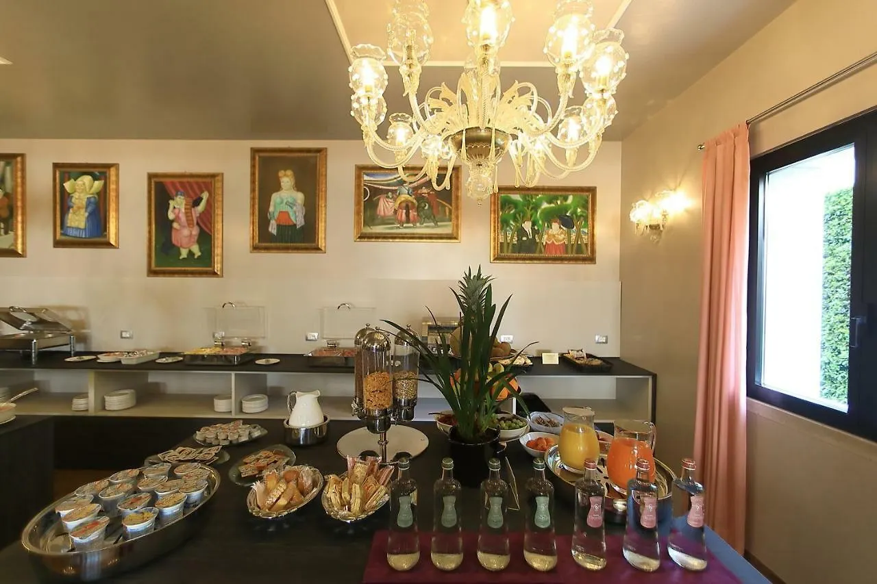 ***  Hotel San Marco Peschiera del Garda Itálie